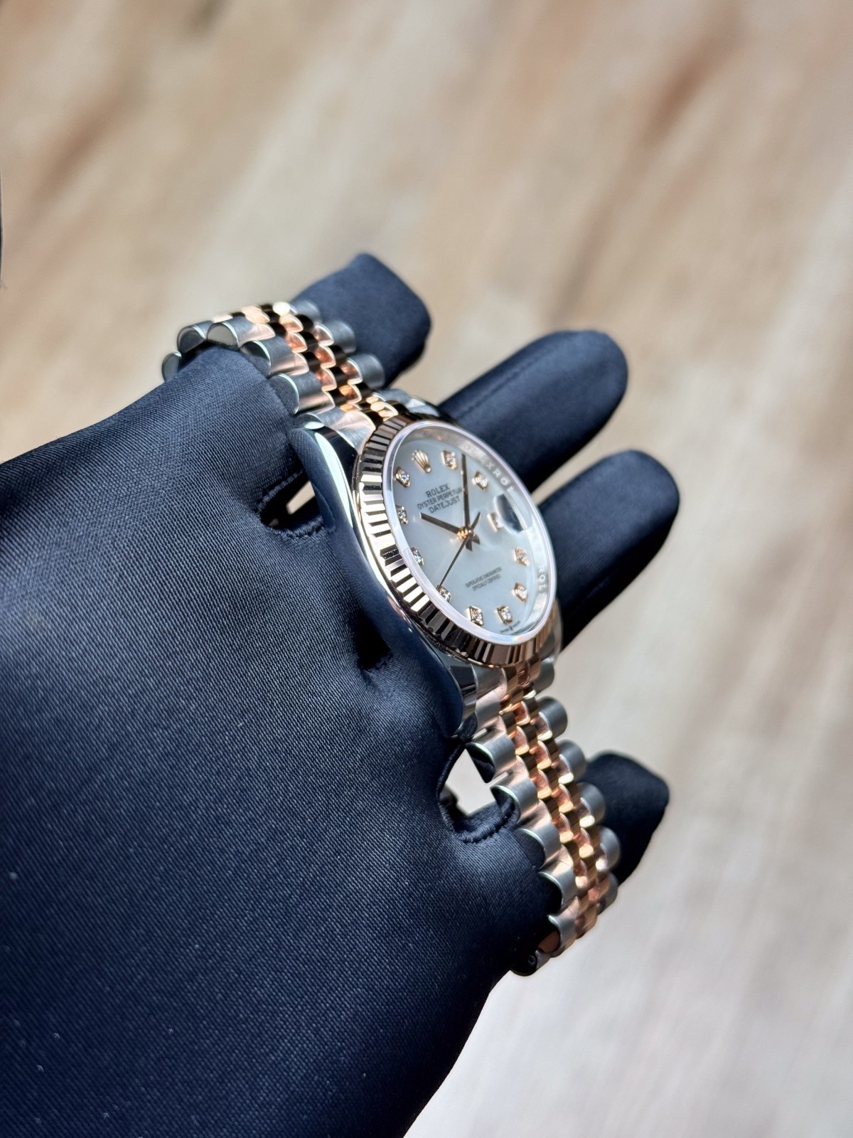 Rolex Datejust 36 MOP Pearl Diamond Fluted Jubilee 2026 Unworn 126231