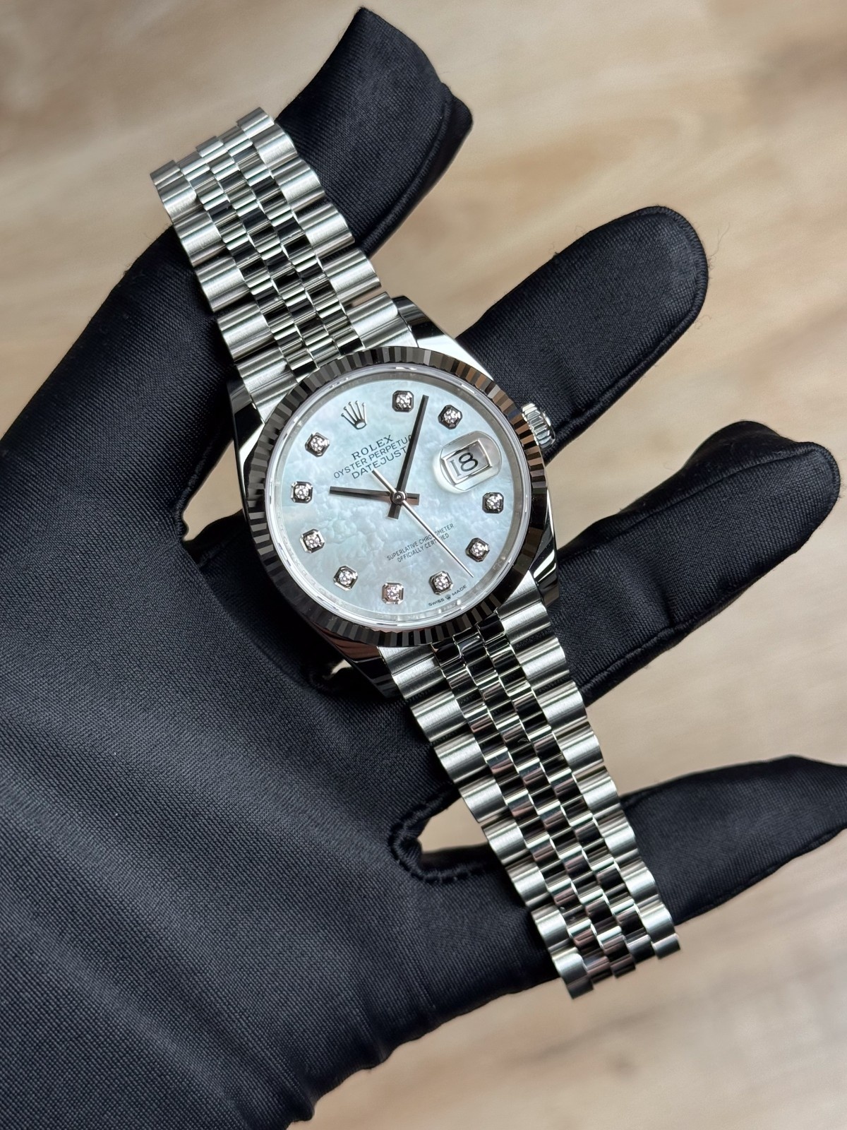 Rolex Datejust 36 MOP Pearl Diamond Fluted Jubilee 2026 Unworn 126234