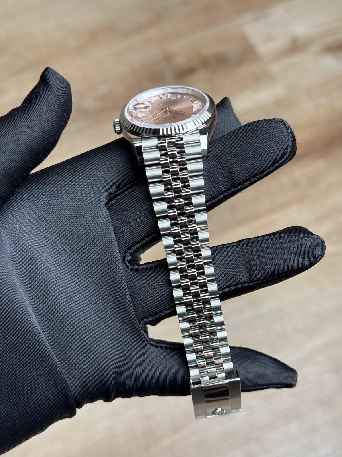 Rolex Datejust 36 Pink Roman VI IX Diamond Fluted Jubilee 2026 Unworn 126234