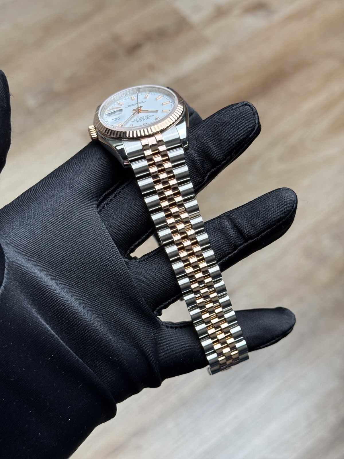 Rolex Datejust 36mm White Index Fluted Jubilee Preowned 2010 Full 116231