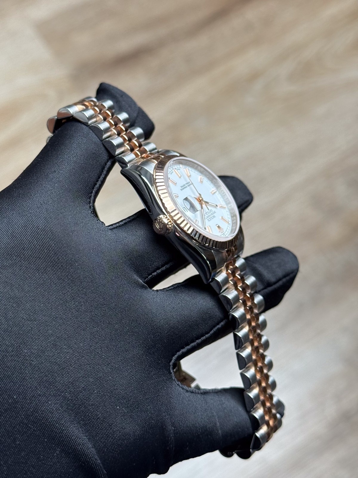 Rolex Datejust 36mm White Index Fluted Jubilee Preowned 2010 Full 116231