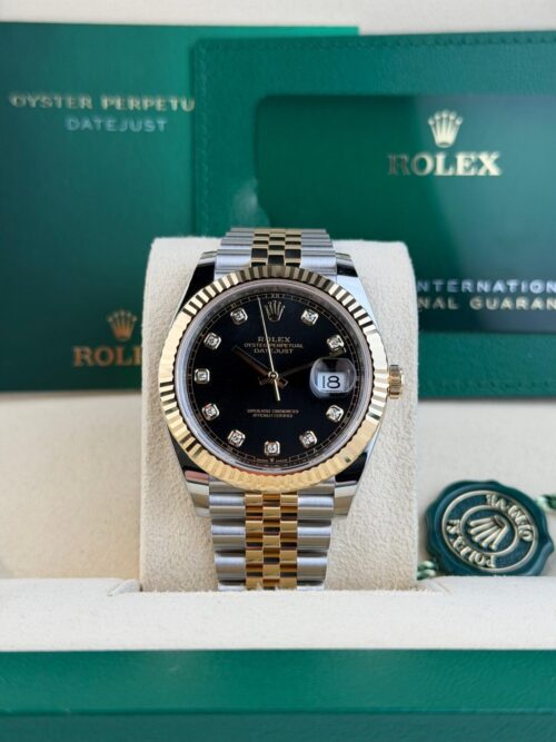 Rolex Datejust 41 Black Diamond Fluted Jubilee 2026 Unworn 126333