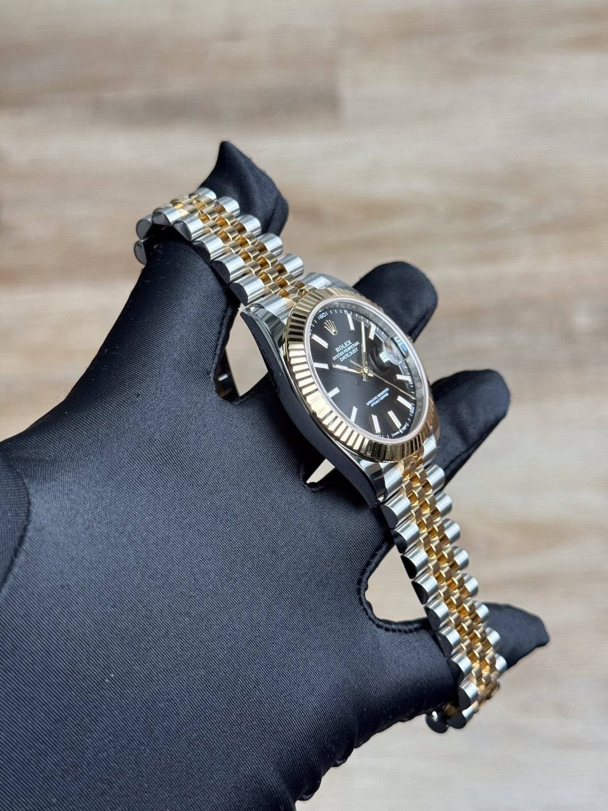 Rolex Datejust 41 Black Index Fluted Jubilee 2026 Unworn 126333