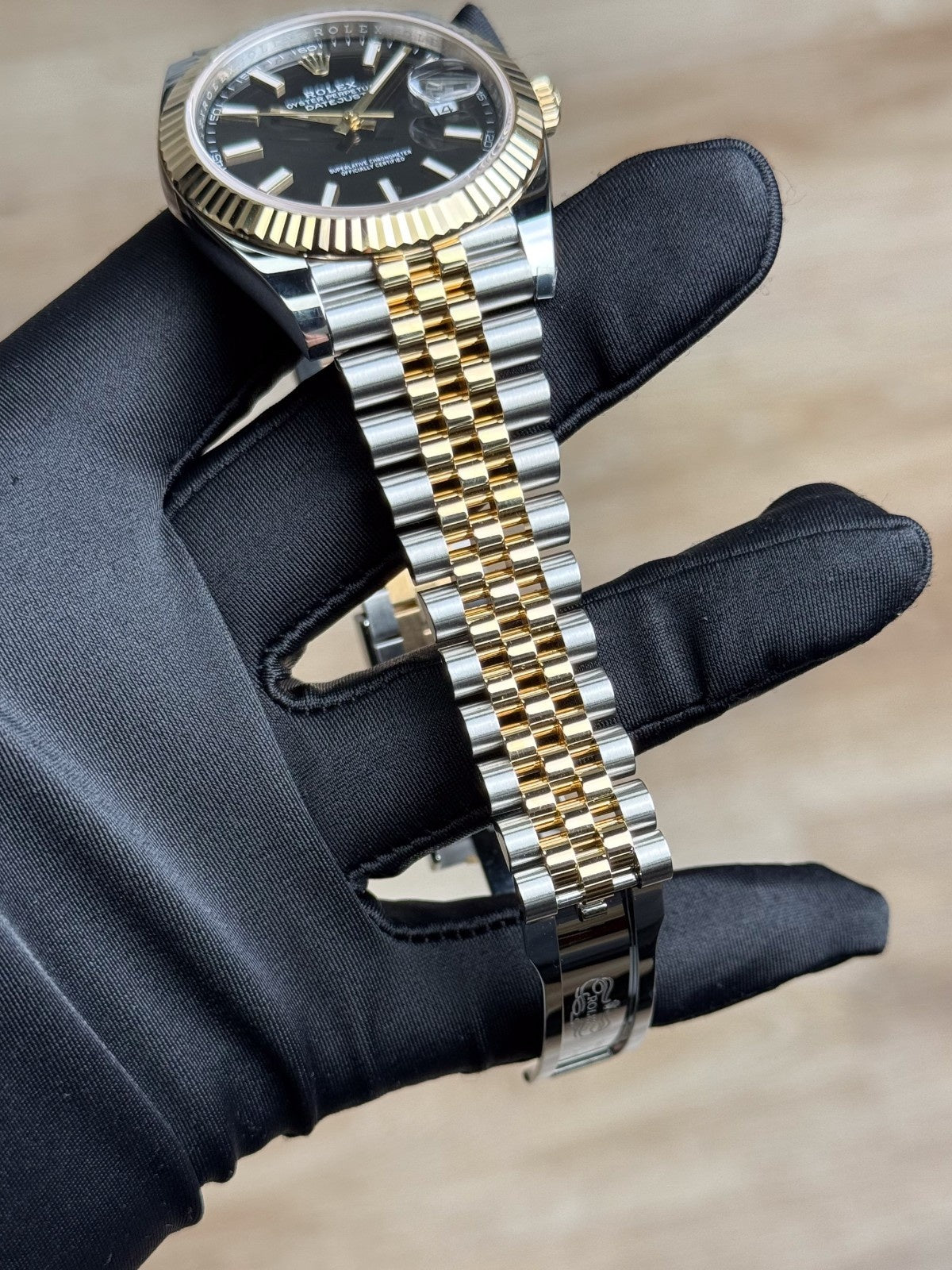 Rolex Datejust 41 Black Index Fluted Jubilee 2026 Unworn 126333