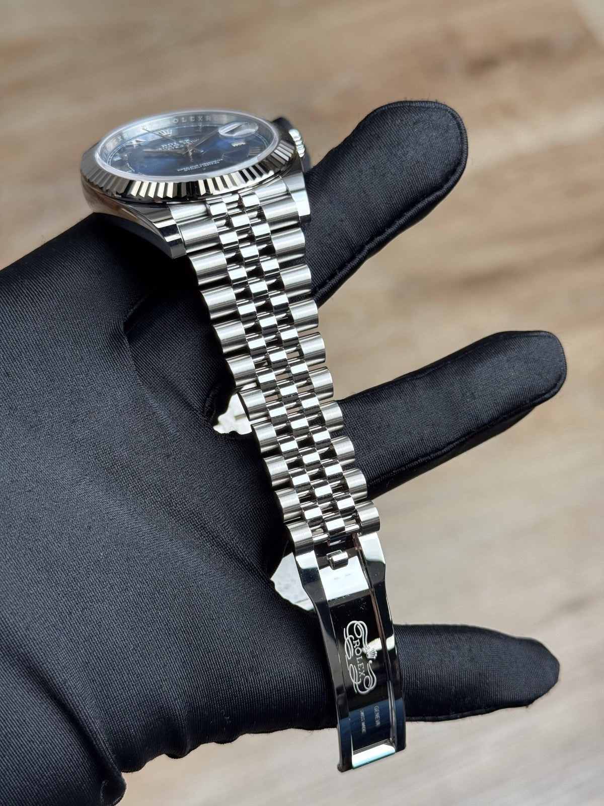 Rolex Datejust 41 Blue Roman Fluted Bezel Jubilee 2026 Unworn 126334