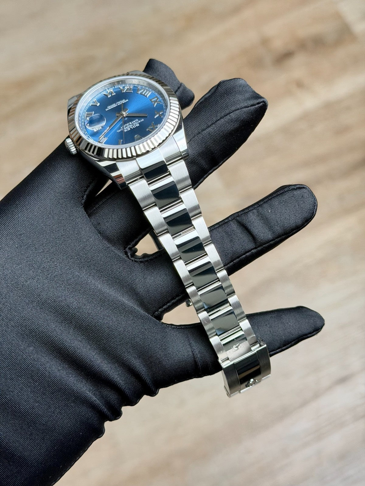 Rolex Datejust 41 Blue Roman Fluted Bezel Oyster 2026 Unworn 126334