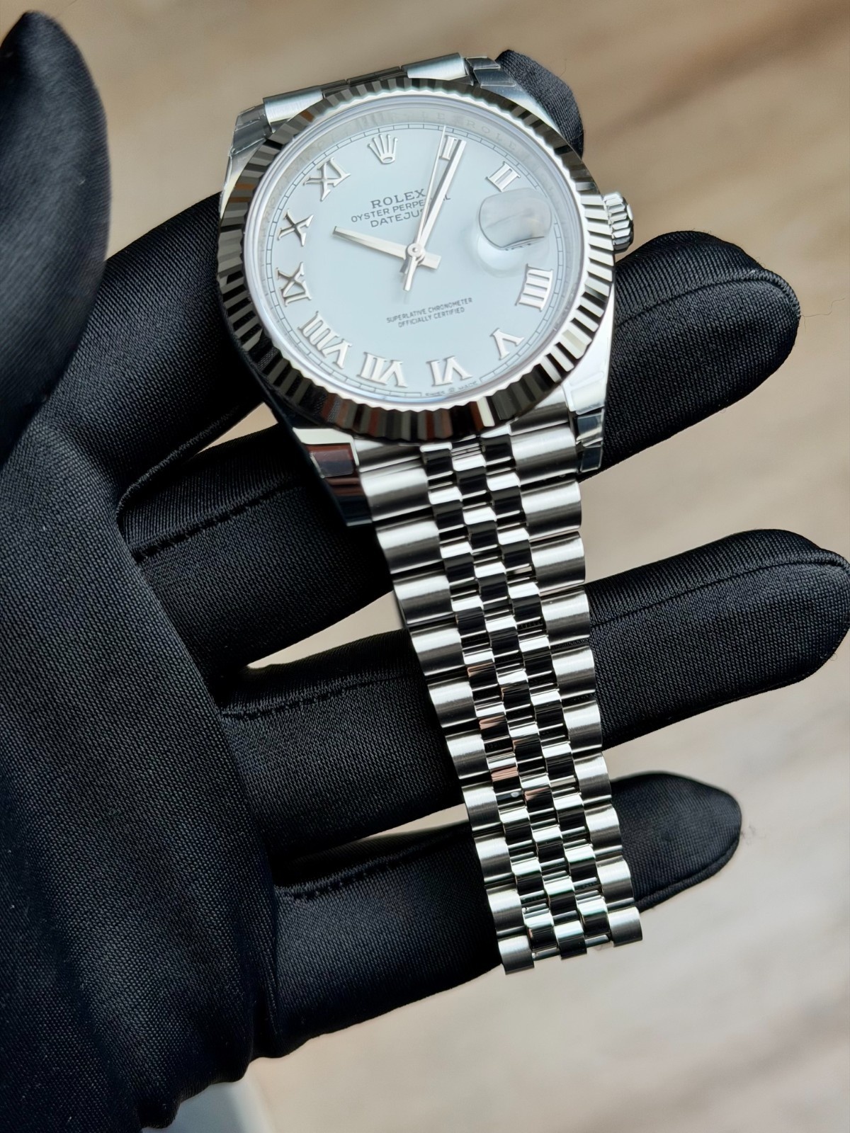 Rolex Datejust 41 White Roman Fluted Jubilee 2026 Unworn 126334
