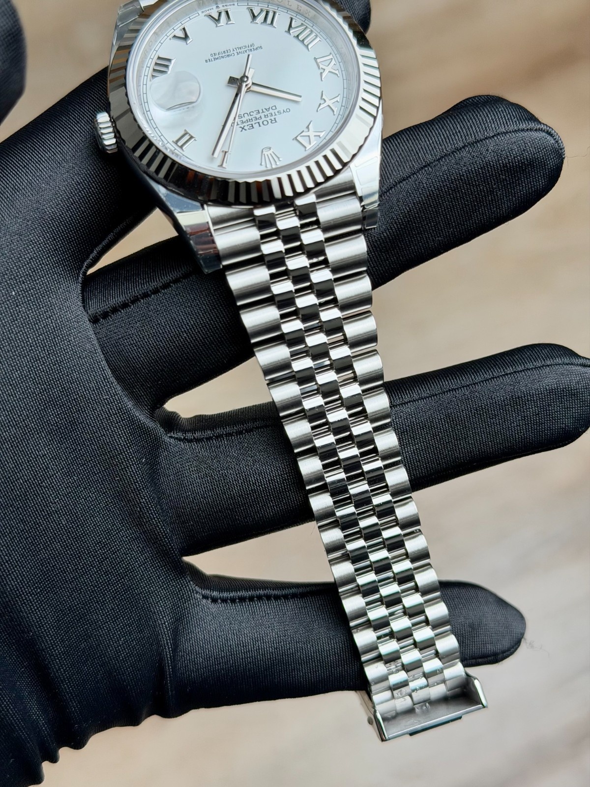 Rolex Datejust 41 White Roman Fluted Jubilee 2026 Unworn 126334