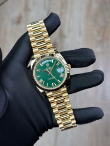 Rolex Day-date 40mm Green Roman Dial Fluted President 2026 Unworn 228238