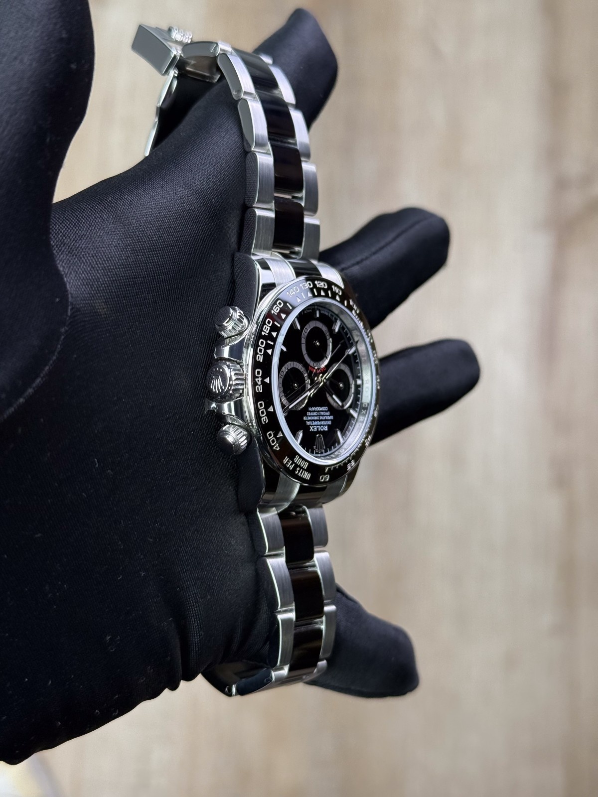 Rolex Daytona 40 Black/Black Index Oyster 2026 Unworn 126500LN