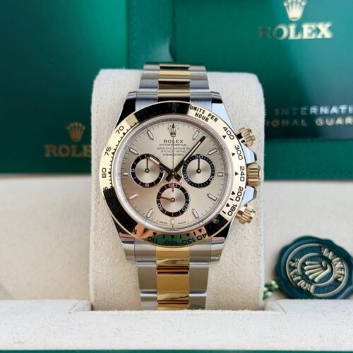 Rolex Daytona 40 Champagne/Champagne Index Oyster 2026 Unworn 126503
