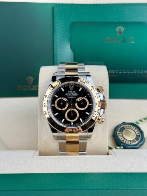 Rolex Daytona 40 Black/Black Index Oyster 2026 Unworn 126503