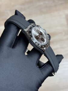 Rolex Daytona 40 Ghost Silver Steel/Black Index Oysterflex 2026 Unworn 126519LN