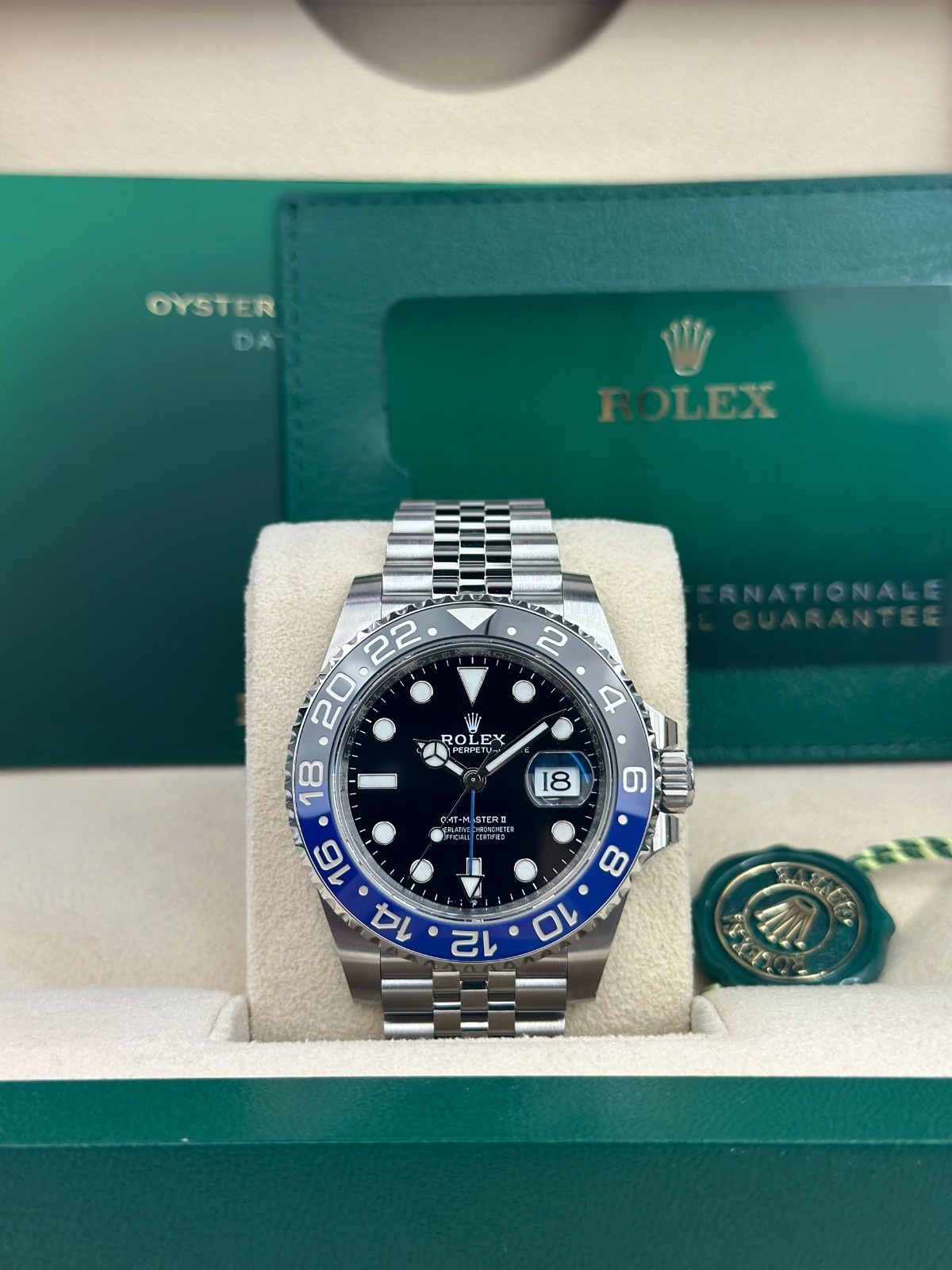 Rolex GMT-Master II 40 Batgirl Black Jubilee Preowned 2024 126710BLNR