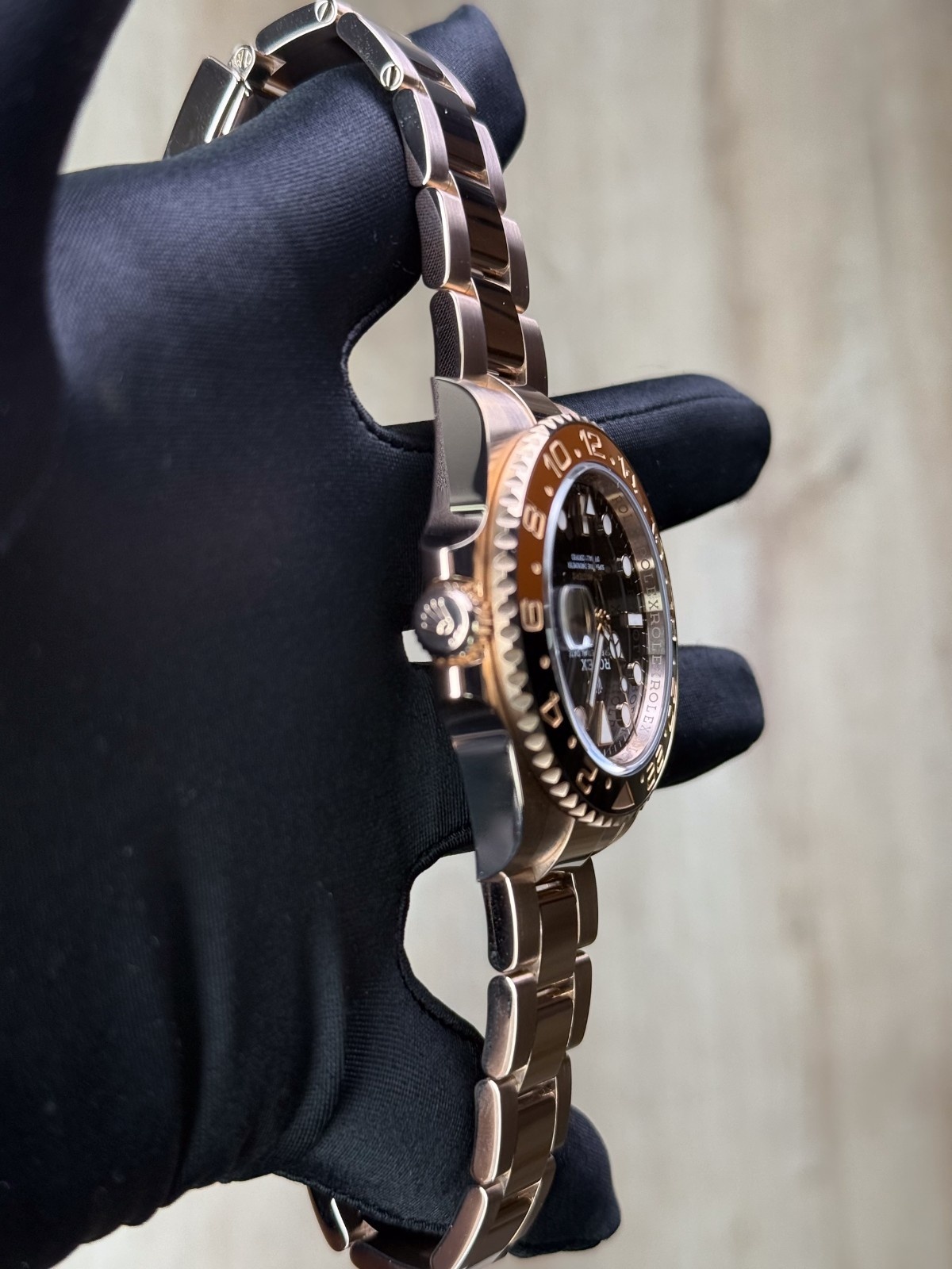 Rolex GMT-Master II 40 Root Beer Black Oyster 2019 Preowned 126715CHNR