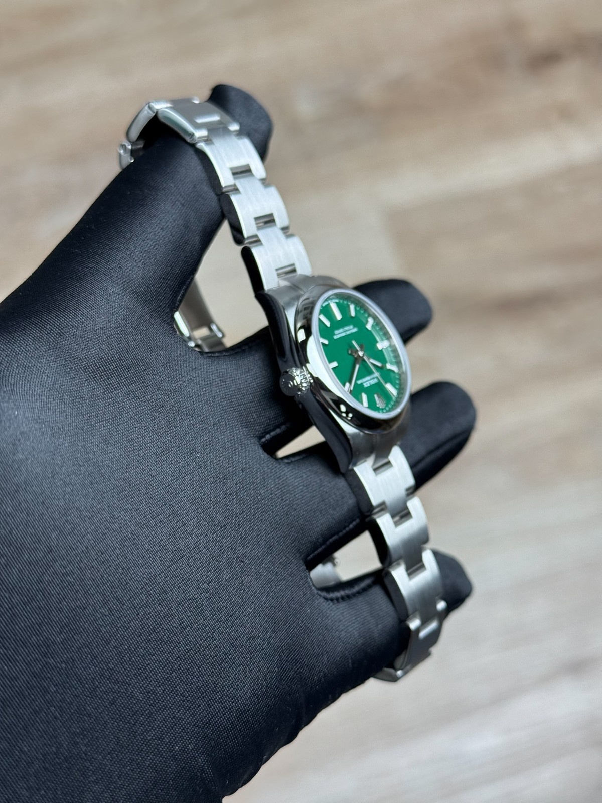 Rolex Oyster Perpectual 31 Green Index Smoooth Oyster 2026 Unworn 277200