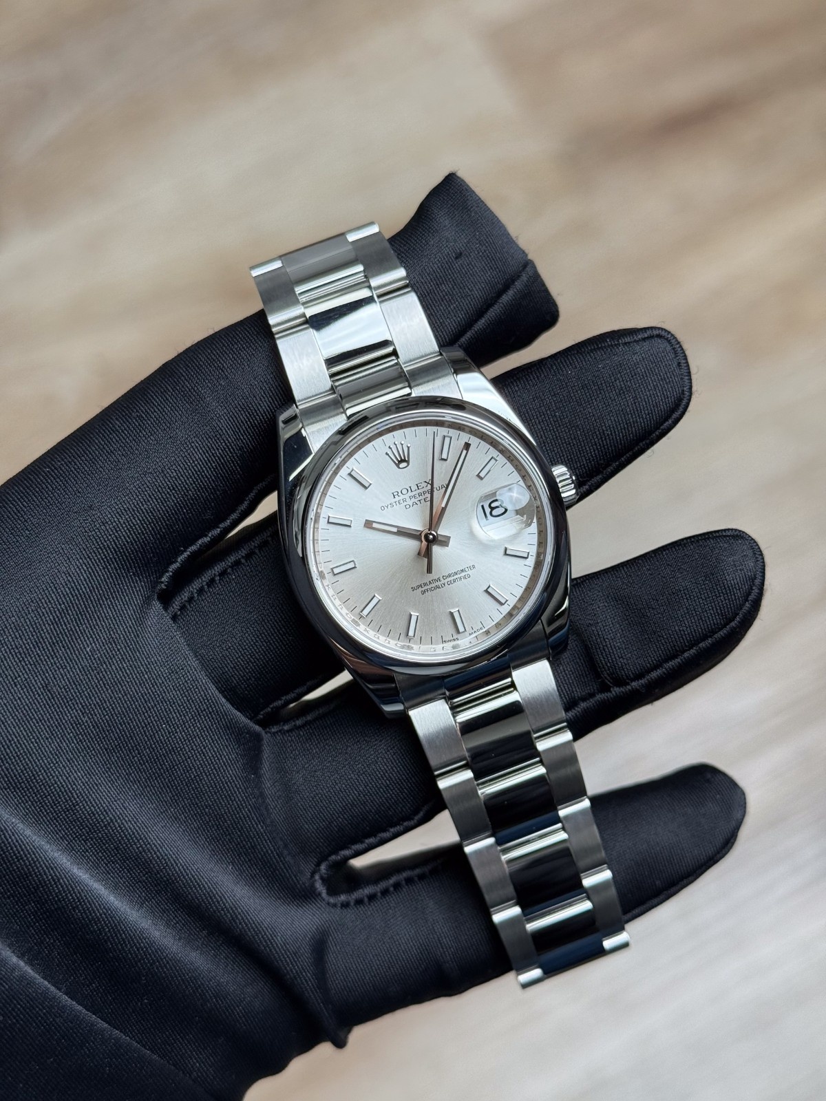 Rolex Oyster Perpetual 34 Silver Index Smooth Oyster Preowned 2018 115200