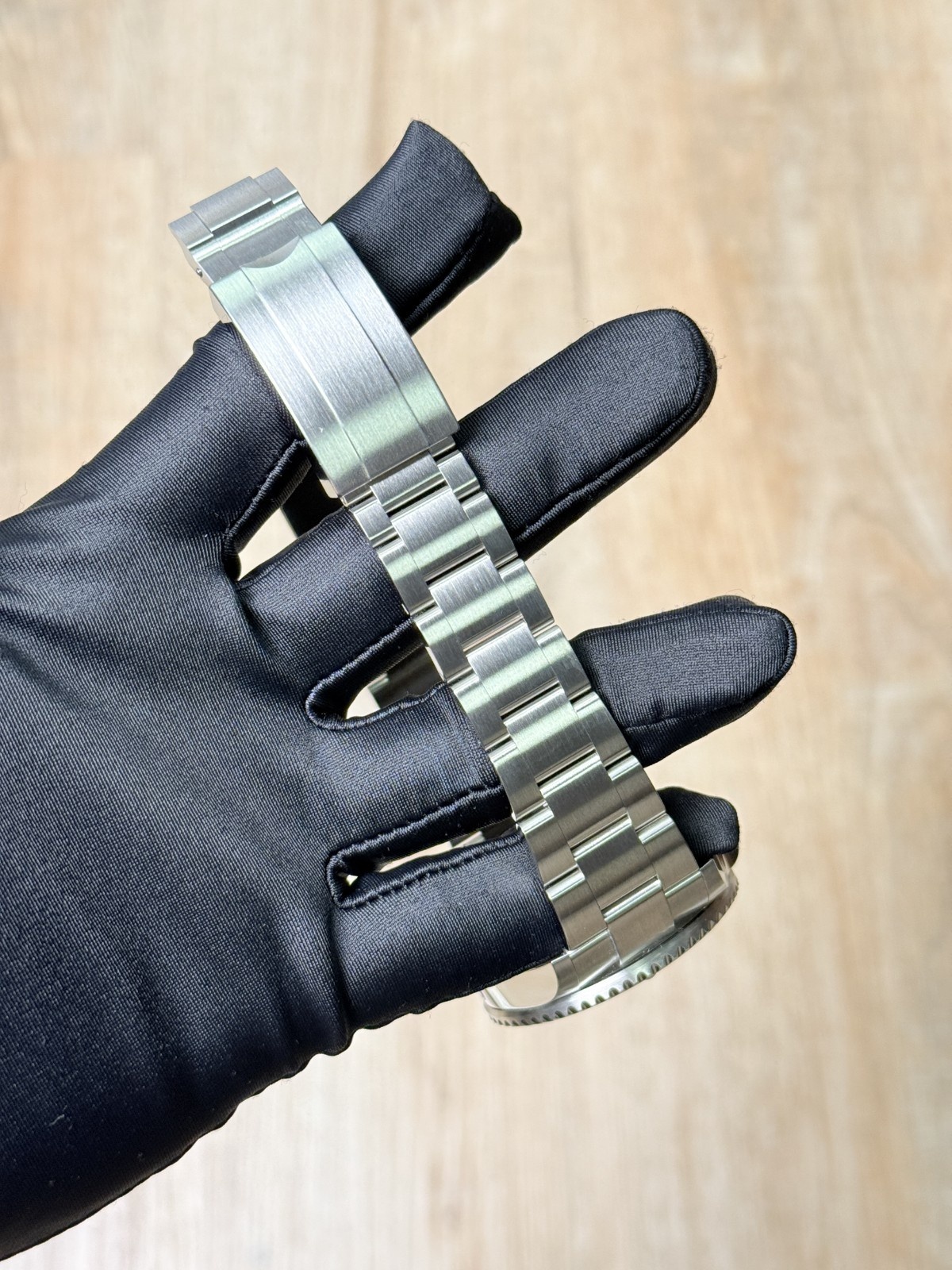 Rolex Sea-Dweller 43 Black/Black Oyster Preowned 2024 126600