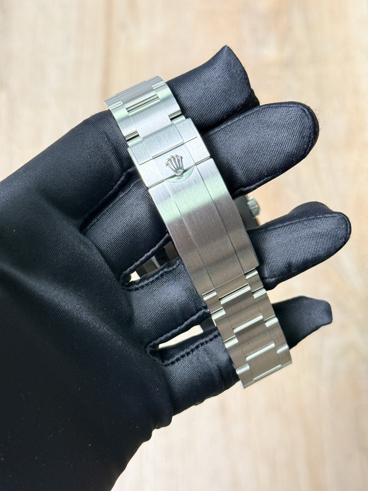 Rolex Sea-Dweller 43 Black/Black Oyster Preowned 2024 126600