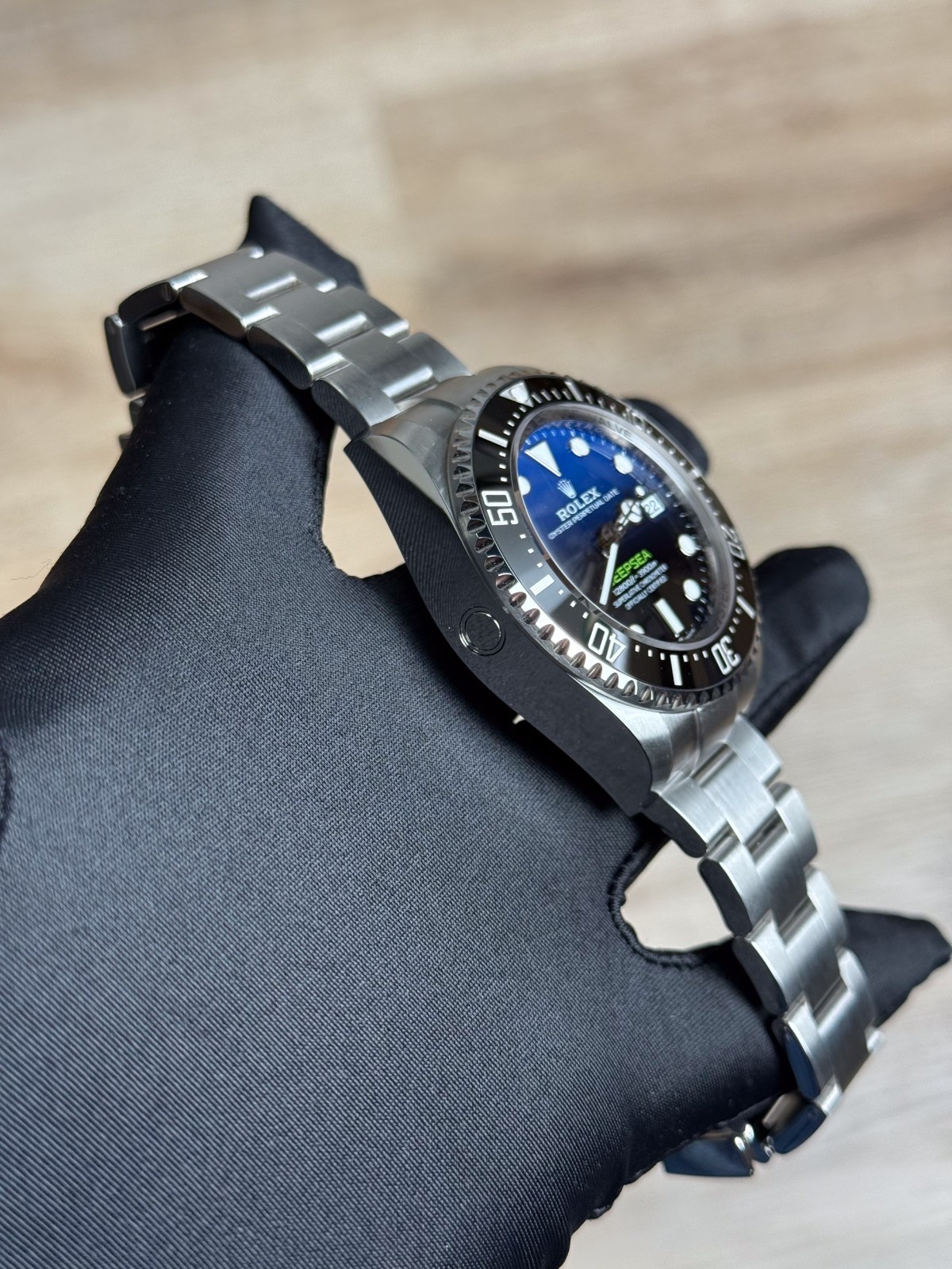 Rolex Sea-Dweller Deepsea 44 James Cameron D-Blue Oyster 2026 Unworn 136660