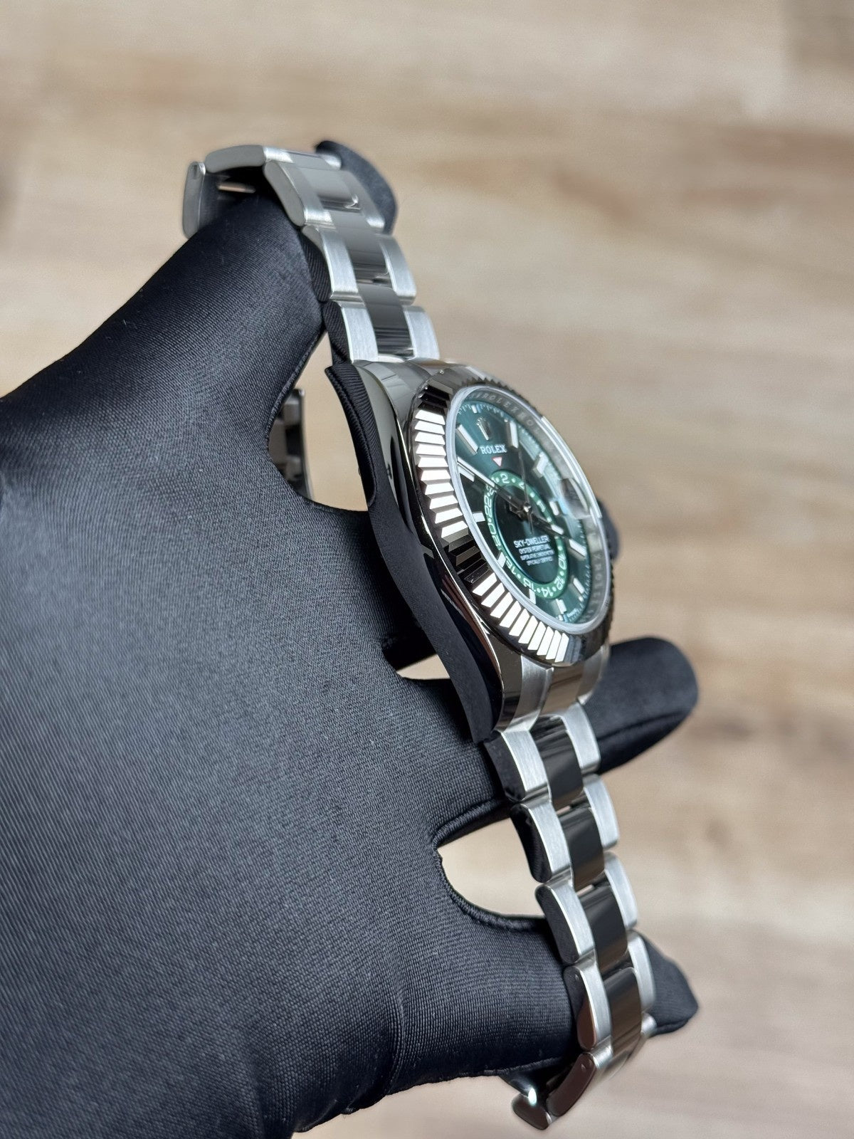 Rolex Sky-Dweller 42 Mint Green Index Fluted Oyster 2026 Unworn 336934