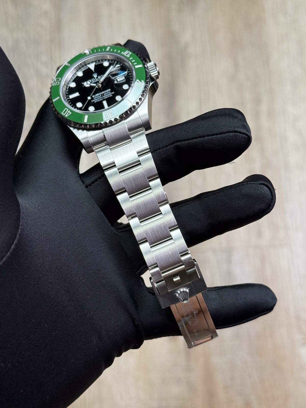 Rolex Submariner Date 41 Black Dial Green Bezel Oyster 2026 Unworn 126610LV
