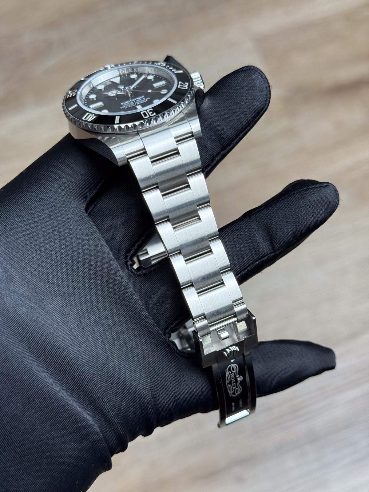 Rolex Submariner No Date 41 Black Dial Black Bezel Oyster 2026 Unworn 124060