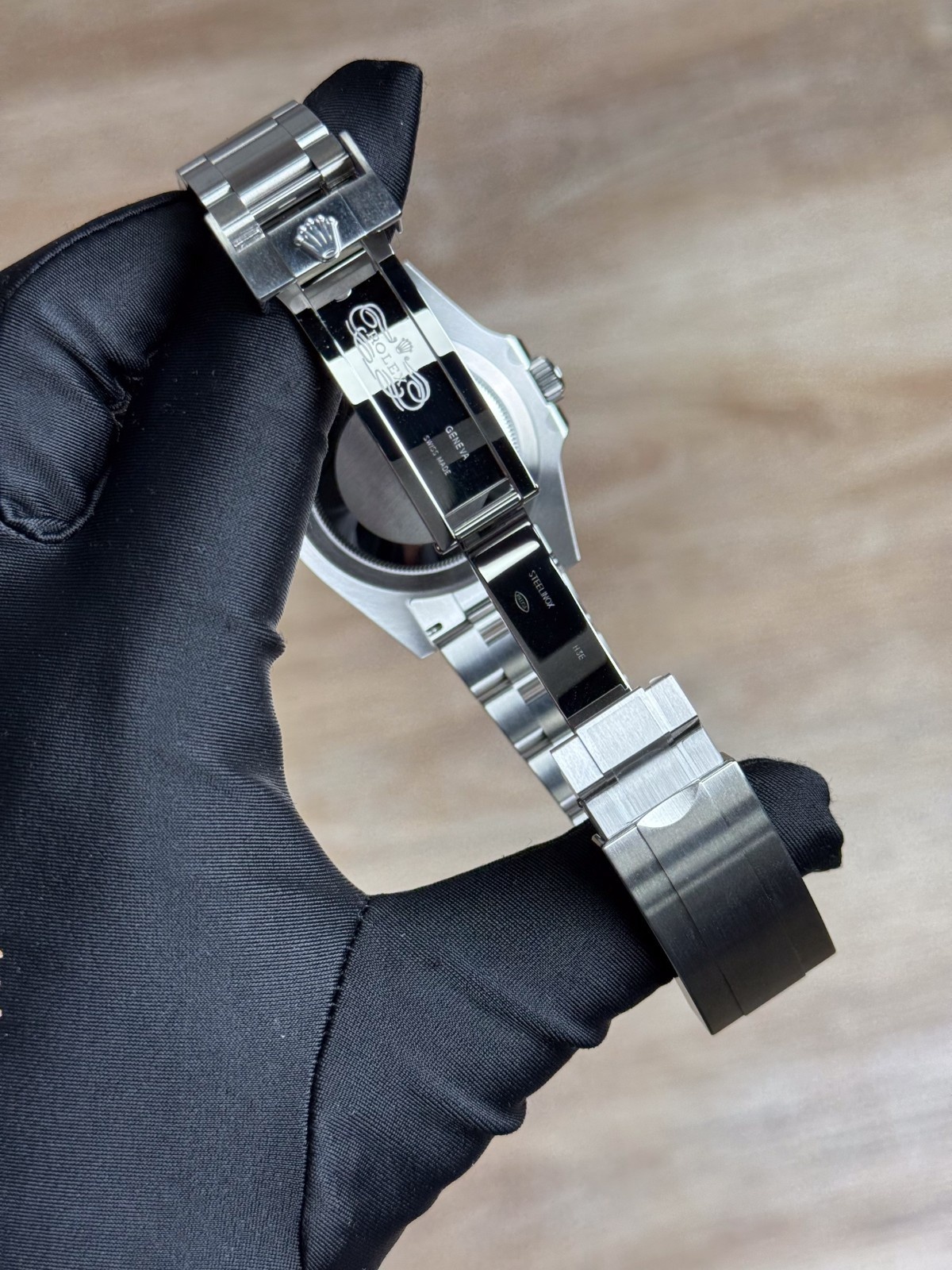 Rolex Submariner No Date 41 Black Dial Black Bezel Oyster 2026 Unworn 124060