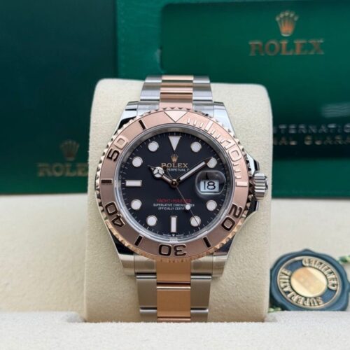 Rolex Yacht-Master 40 Black Rose Bezel Oyster Preowned 2022 126621