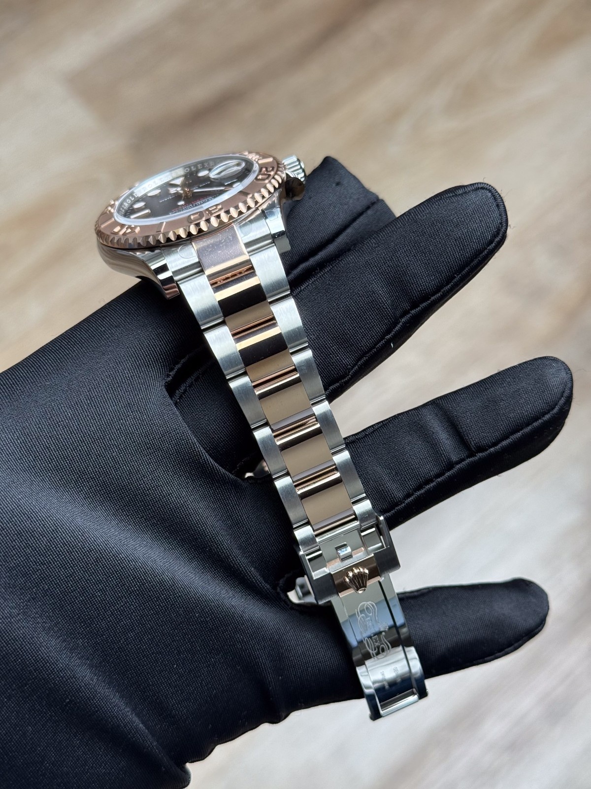 Rolex Yacht-Master 40 Black Rose Bezel Oyster Preowned 2022 126621