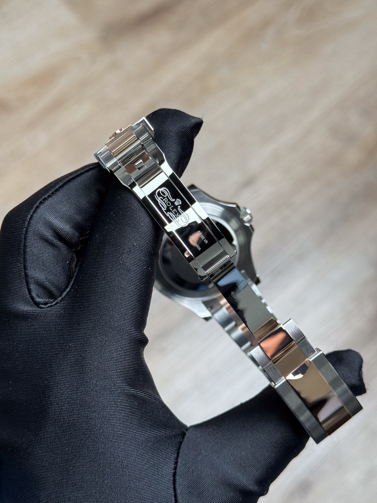 Rolex Yacht-Master 40 Black Rose Bezel Oyster Preowned 2022 126621