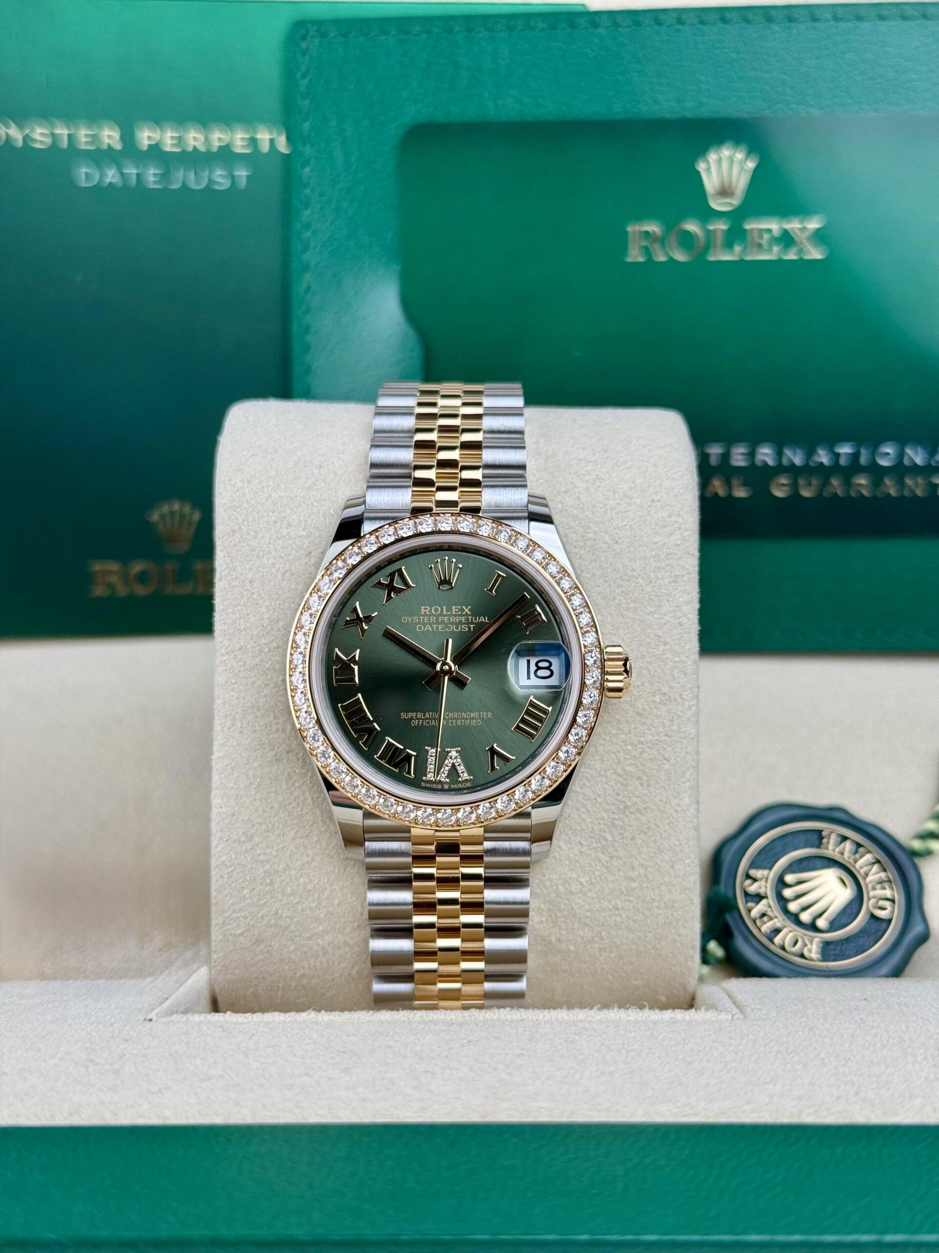 Rolex Datejust 31 Olive Green Roman VI Diamond Jubilee 2026 Unworn 278383RBR
