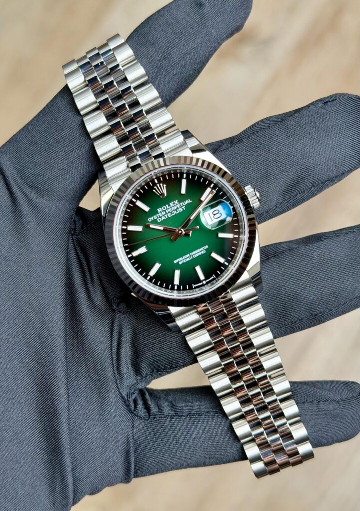 Rolex Datejust 36 Green Ombre Index Fluted Jubilee 2026 Unworn 126234