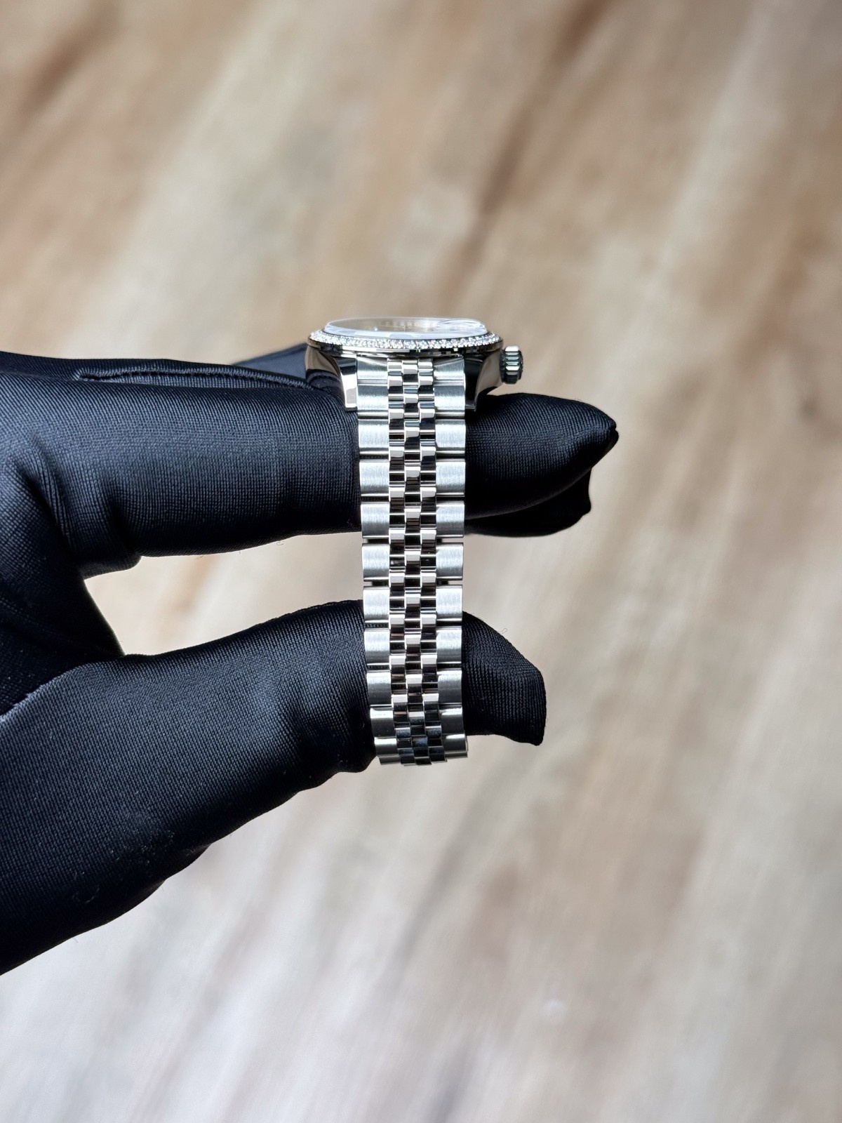 Rolex Datejust 28 Silver Star Diamond Bezel Jubilee 2026 Unworn 279384RBR