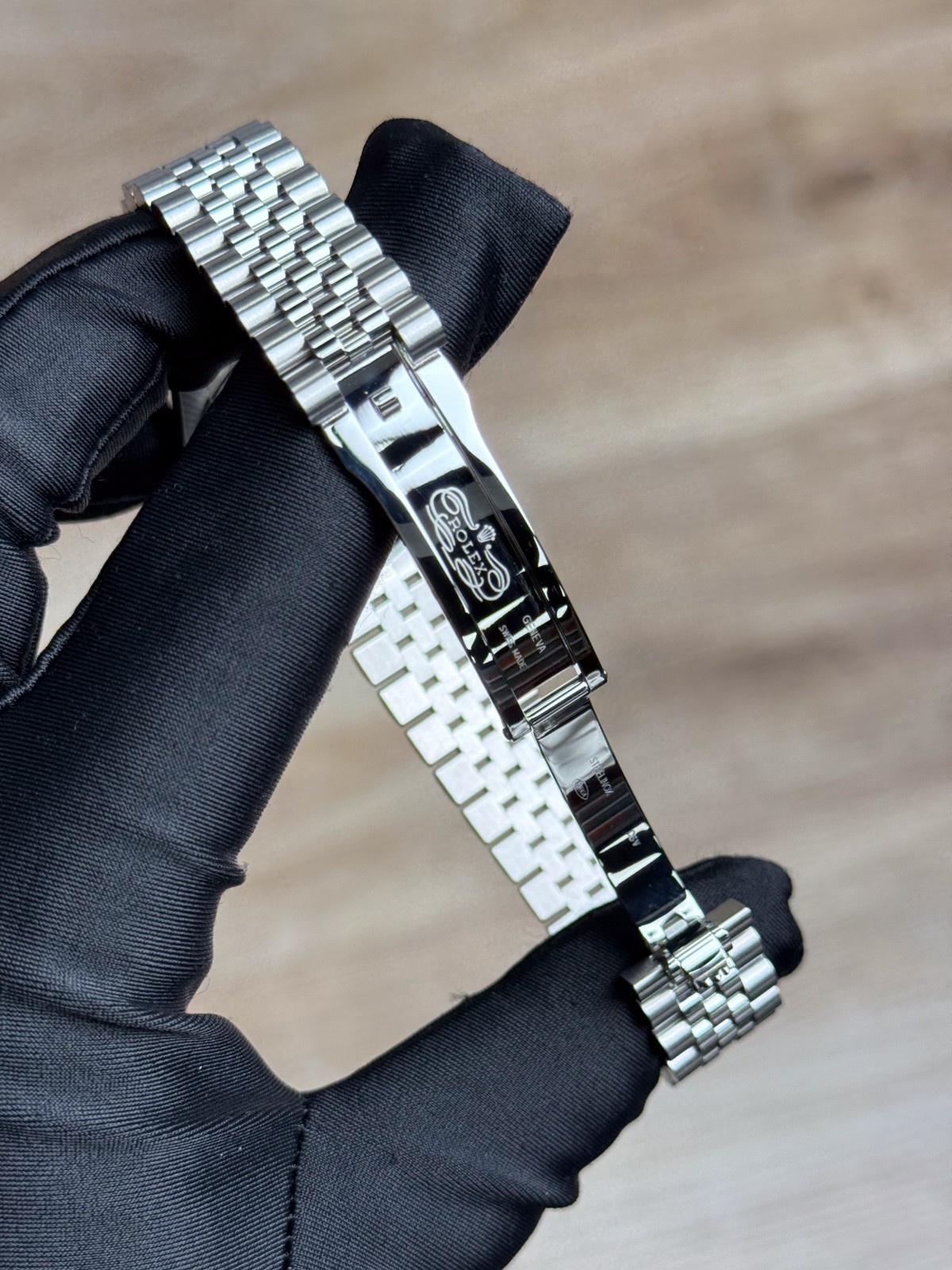 Rolex Datejust 31 MOP Pearl Diamond Bezel Jubilee 2026 Unworn 278384RBR