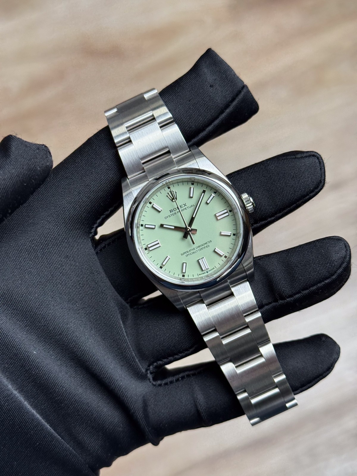 Rolex Oyster Perpetual 36 Pistachio Index Smooth Oyster 2026 Unworn 126000